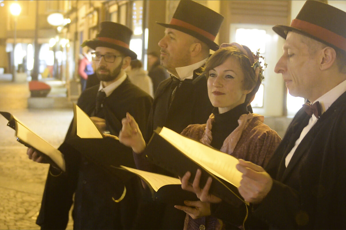 Carolers